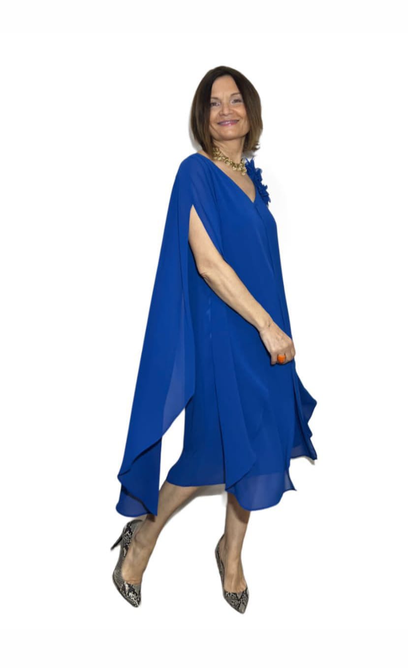 Vestido Modelo Capa