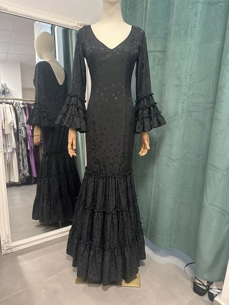 Traje Modelo Canastero satinado
