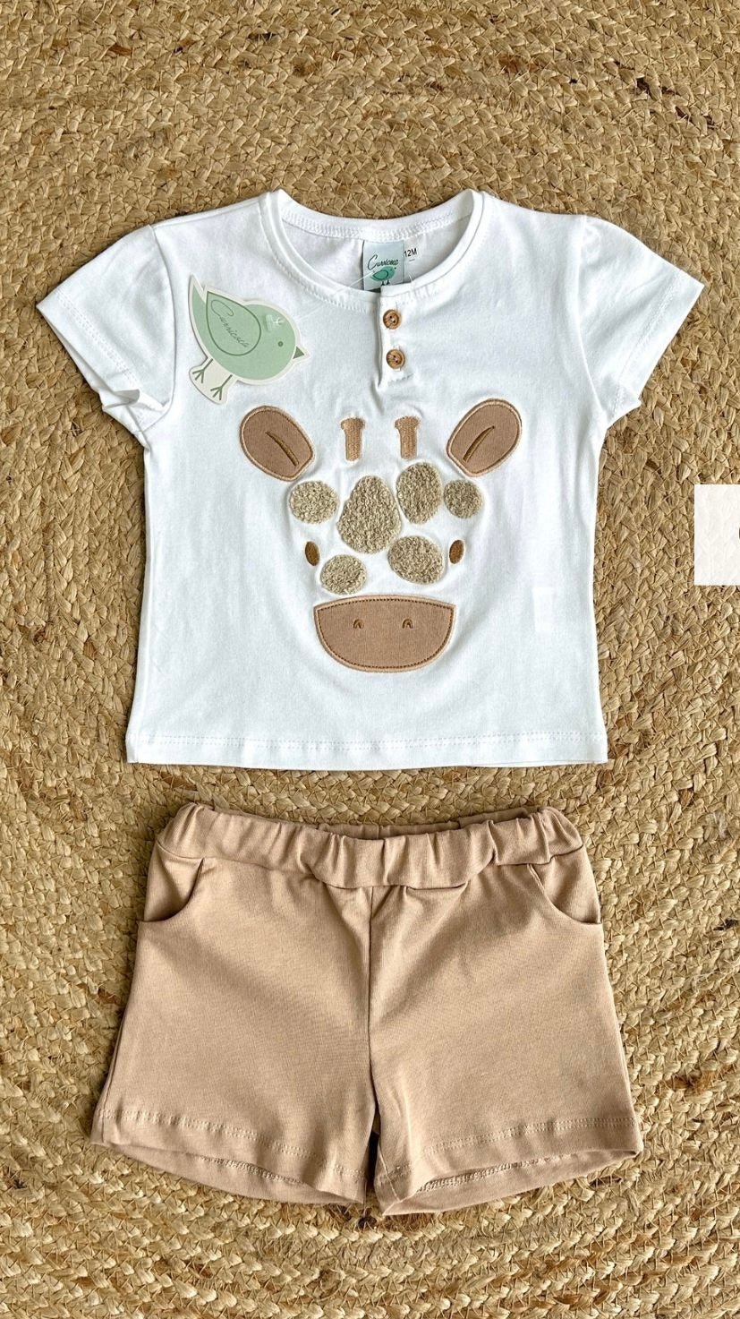 Conjunto camiseta y pantalón