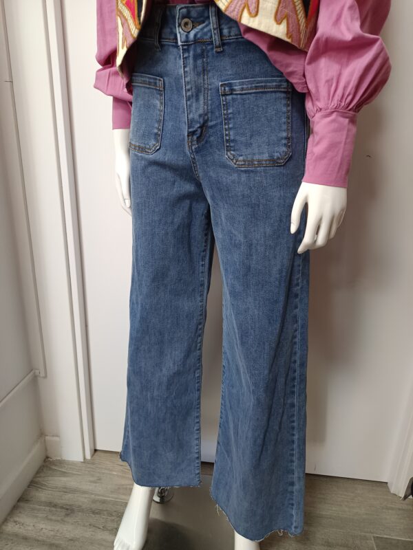 PANTALON VAQUERO CON LICRA PIERNA ANCHA - Imagen 2
