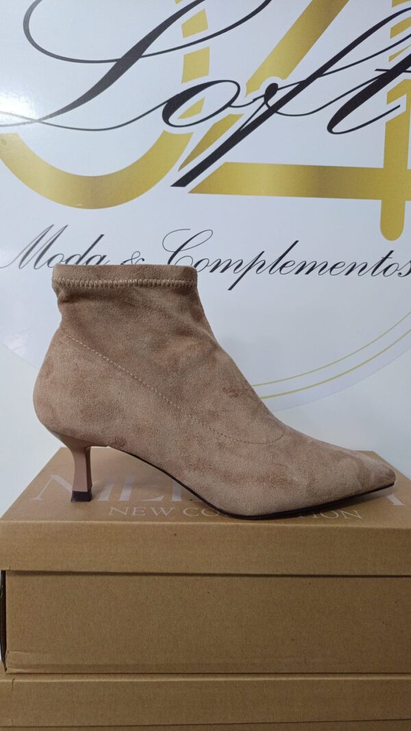 BOTA BEIGE