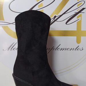 BOTA MEDIA CAÑA COWBOY NEGRA